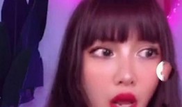 甜馨爆料妈妈是谁啊视频,妈妈身份大揭秘！